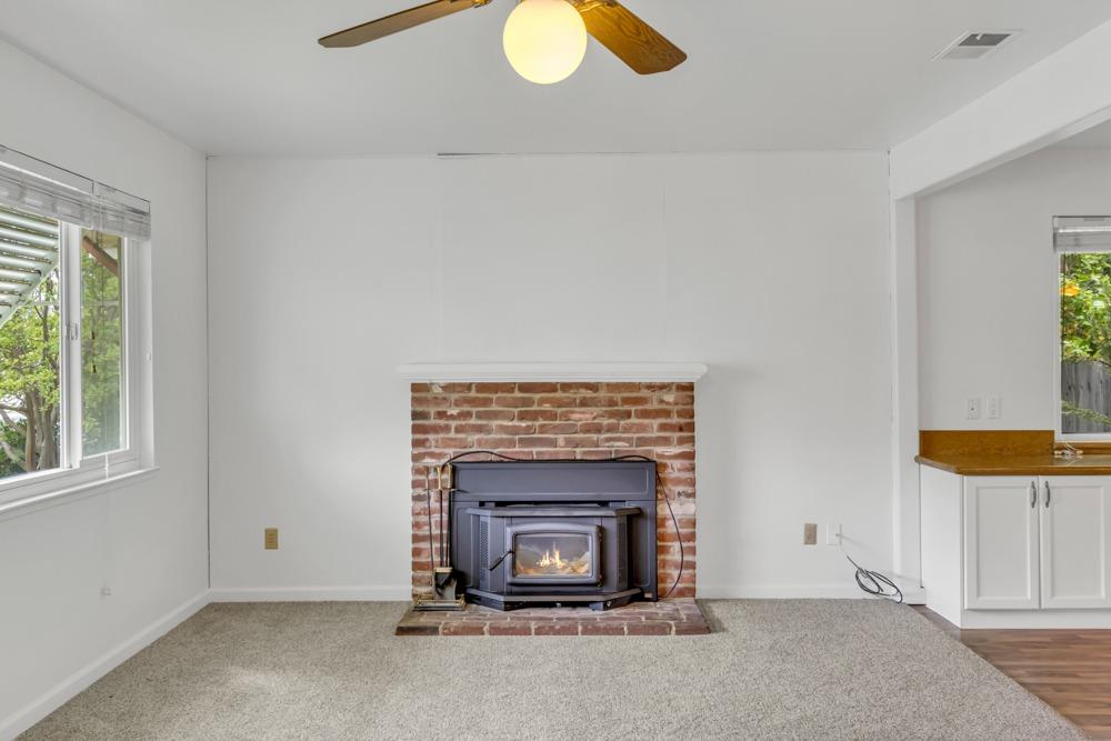Saint James Drive, Carmichael, California image 8