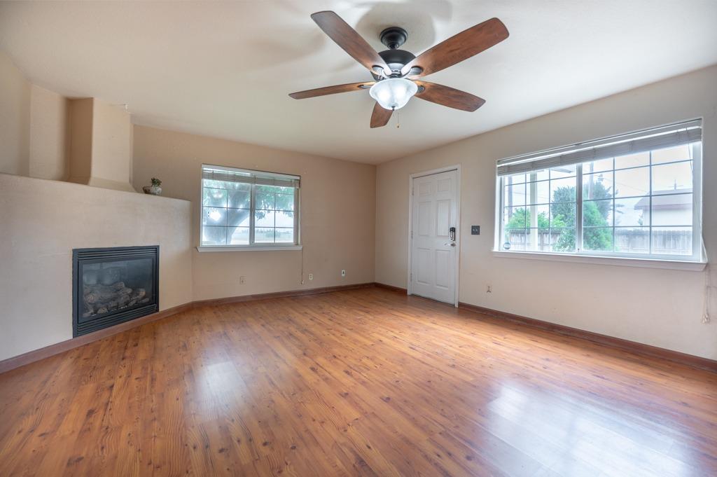 Arboga, Olivehurst, California image 19