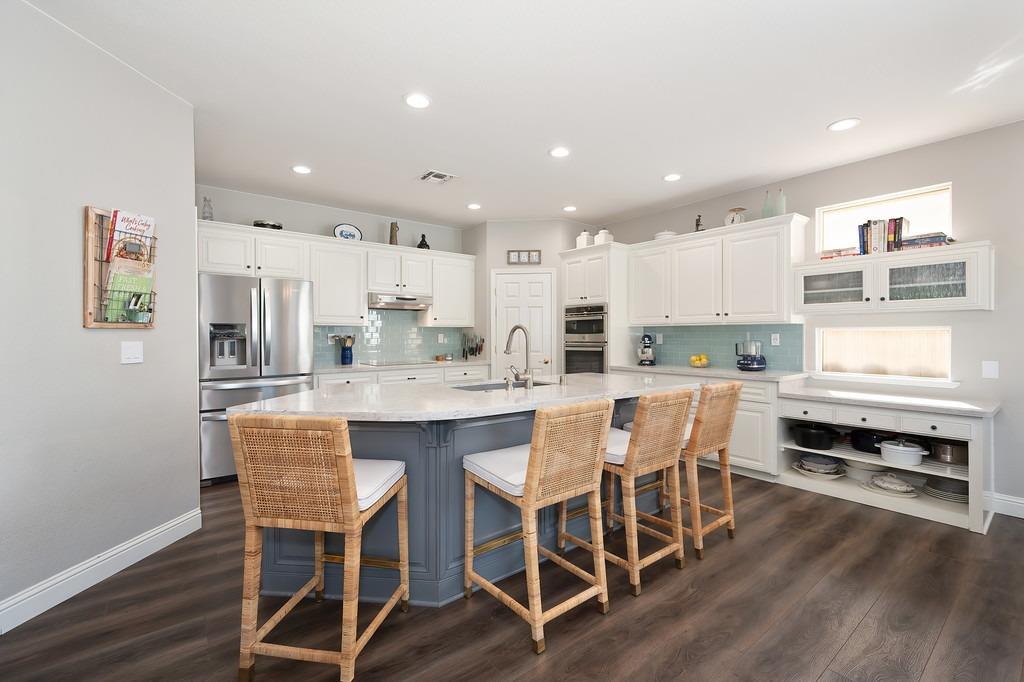 Detail Gallery Image 22 of 85 For 7301 Neblina Ct, Rancho Murieta,  CA 95683 - 4 Beds | 3 Baths