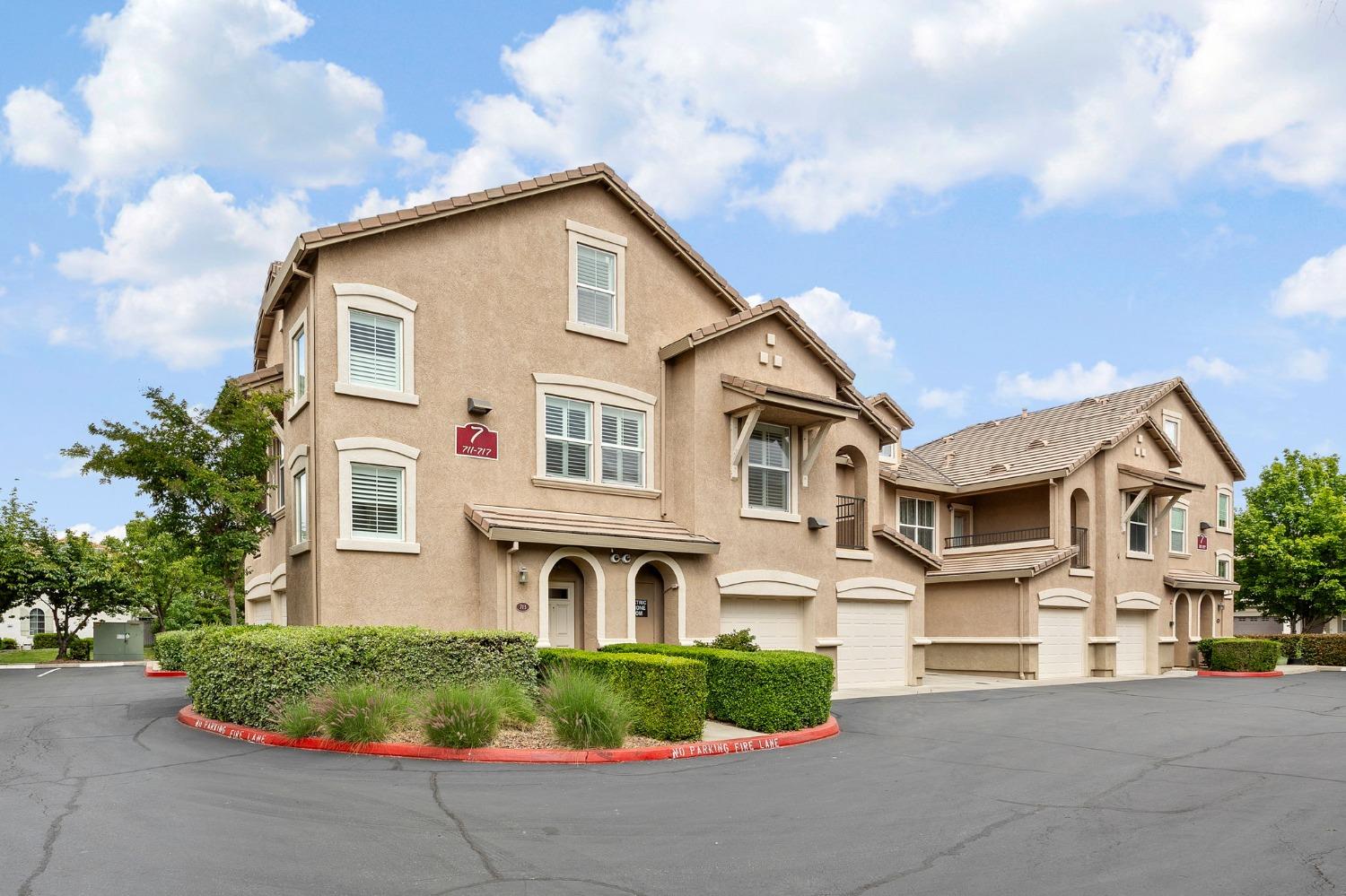 Photo #5: 225054575 Listing: Photo #5