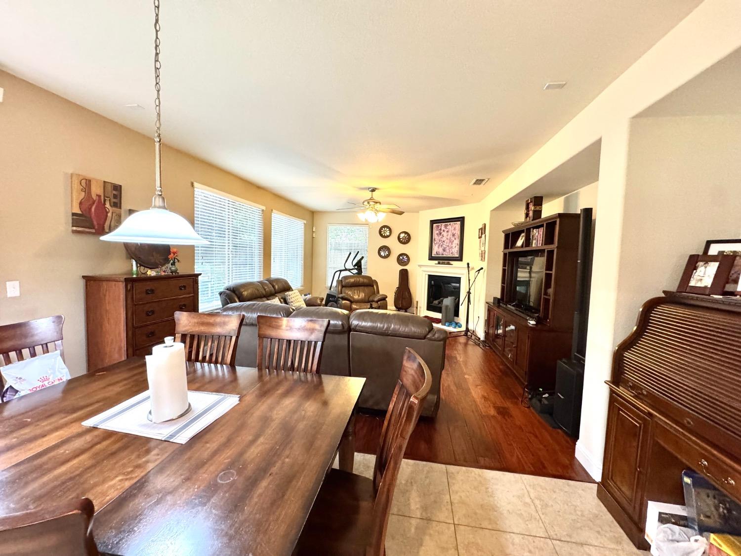 Accordion Way, Rancho Cordova, California image 7