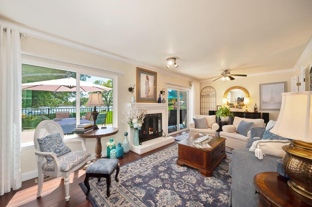 Photo #10: 225054009 Listing: Photo #10