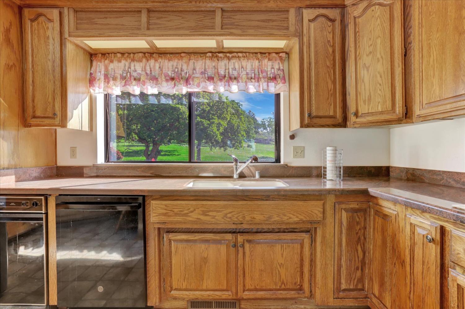 Detail Gallery Image 30 of 96 For 7791 Walsh Ln, –,  CA 95977 - 3 Beds | 2/1 Baths