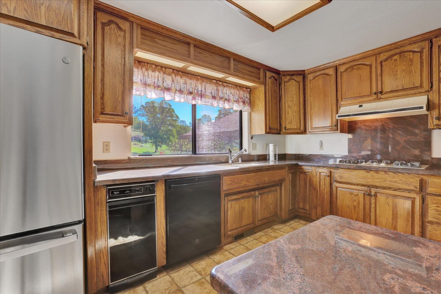 Detail Gallery Image 27 of 96 For 7791 Walsh Ln, –,  CA 95977 - 3 Beds | 2/1 Baths