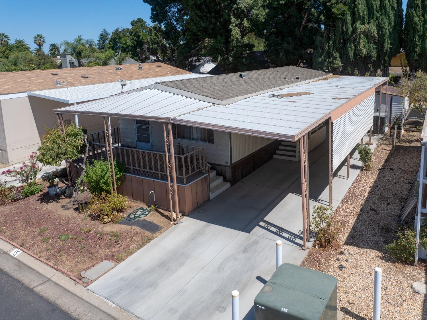 Detail Gallery Image 4 of 32 For 250 E Las Palmas Ave 15, Patterson,  CA 95363 - 2 Beds | 1 Baths