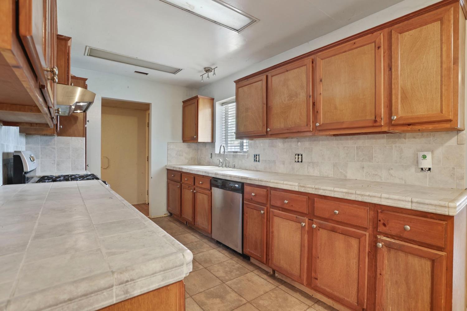 Detail Gallery Image 20 of 38 For 6039 Mio Ct, Rio Linda,  CA 95673 - 3 Beds | 2 Baths