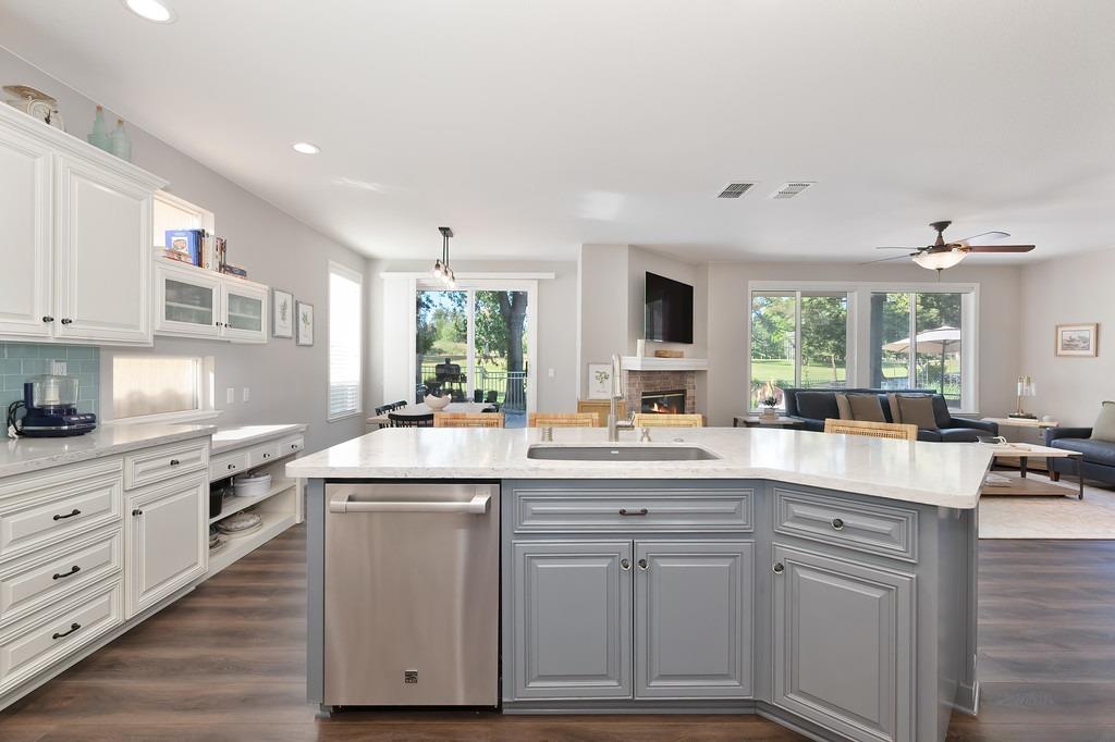 Detail Gallery Image 30 of 85 For 7301 Neblina Ct, Rancho Murieta,  CA 95683 - 4 Beds | 3 Baths
