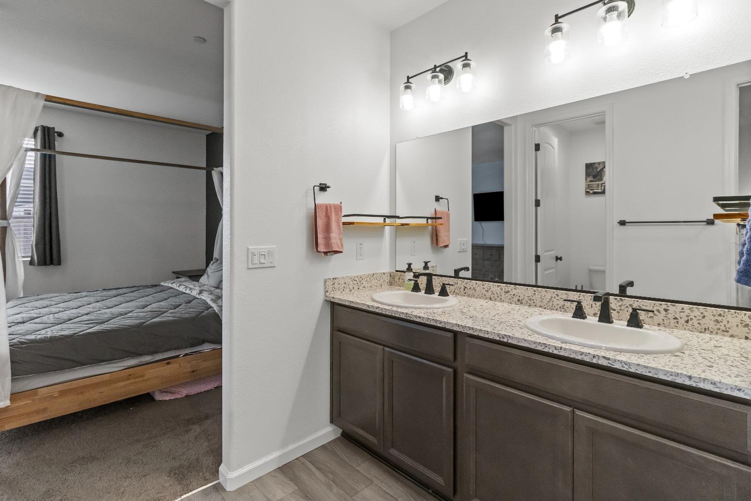 Kirkwood Court, Olivehurst, California image 22