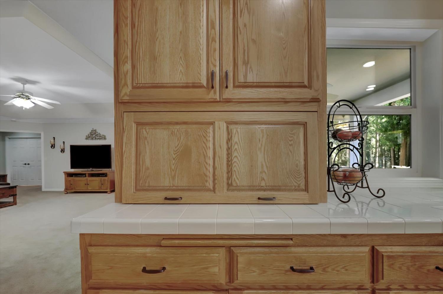 Detail Gallery Image 19 of 89 For 11555 Sky Pines Ridge Rd, Nevada City,  CA 95959 - 3 Beds | 2/2 Baths