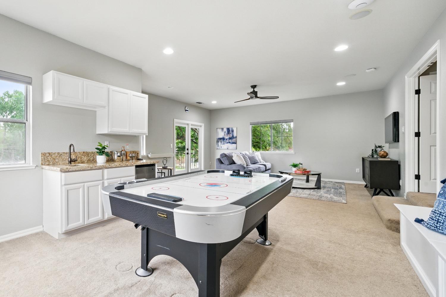 Brookhaven Drive, Roseville, California image 37