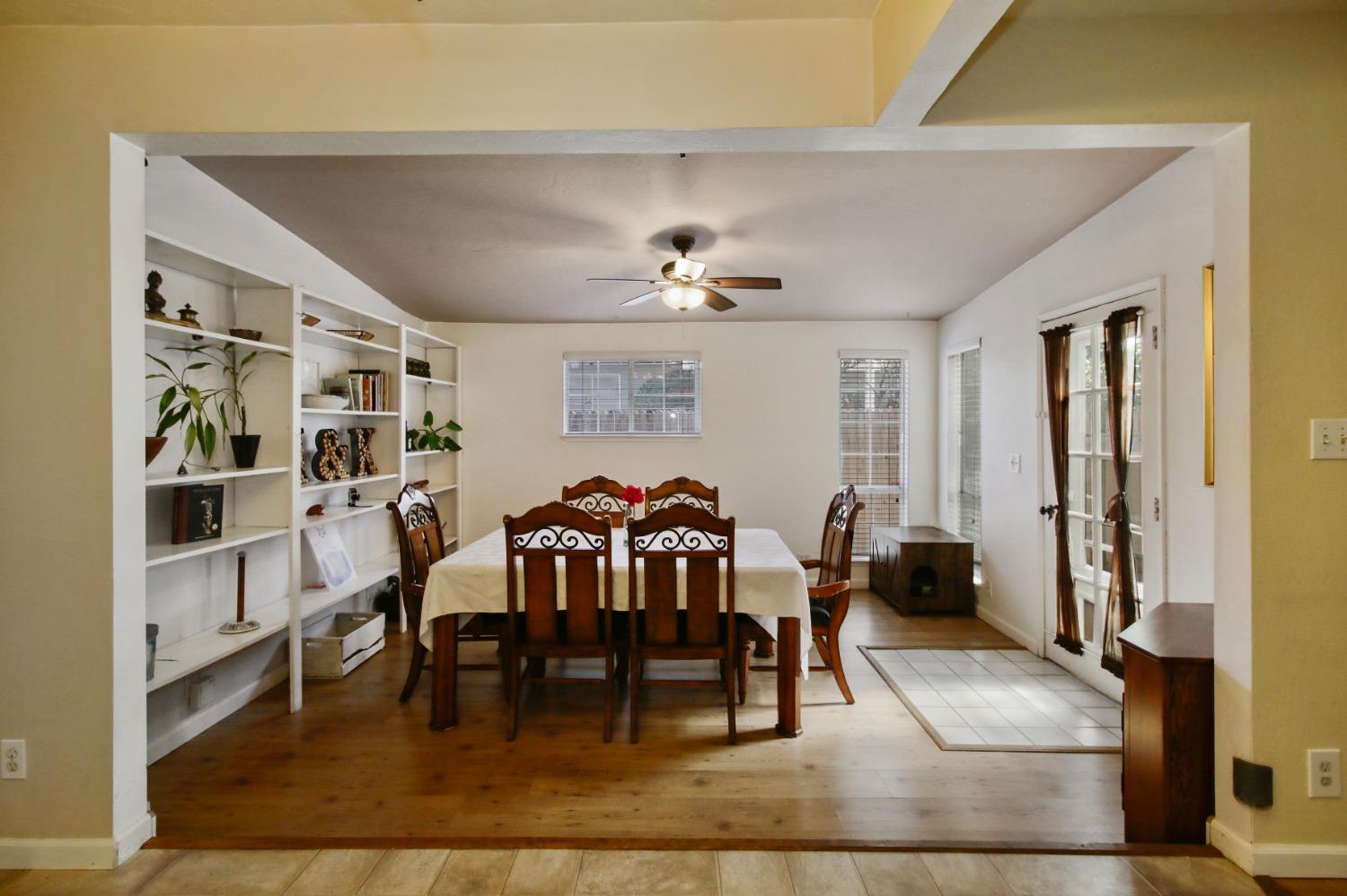 Holmes Way, Rancho Cordova, California image 14