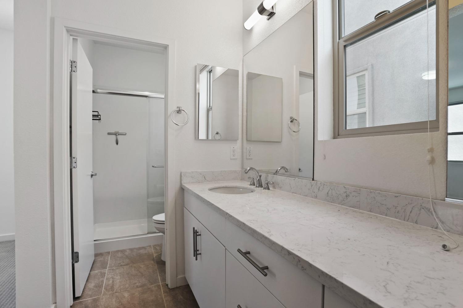 Photo #34: 225053792 Listing: Photo #34