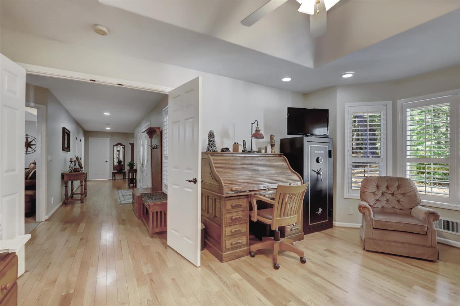 Detail Gallery Image 32 of 89 For 11555 Sky Pines Ridge Rd, Nevada City,  CA 95959 - 3 Beds | 2/2 Baths