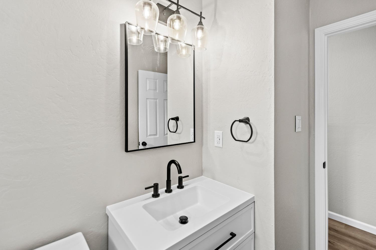 Detail Gallery Image 17 of 38 For 6445 Randy St, Rio Linda,  CA 95673 - 3 Beds | 2 Baths