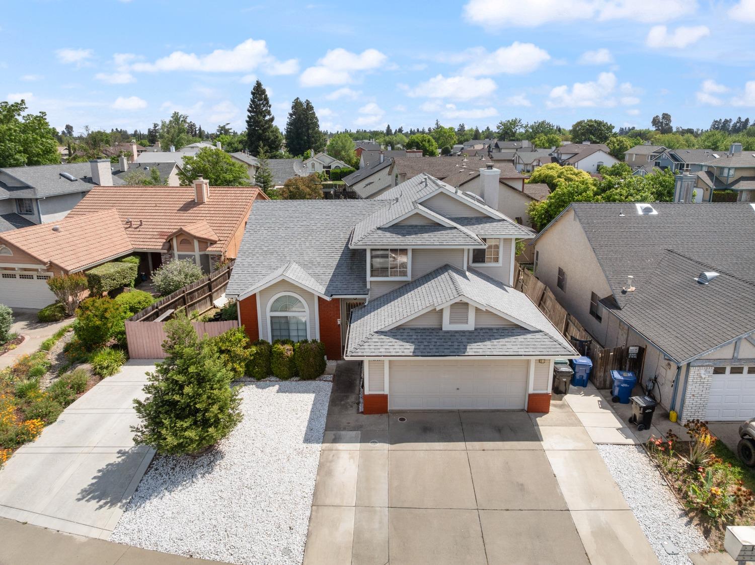Pine Oaks Court, Sacramento, California image 37