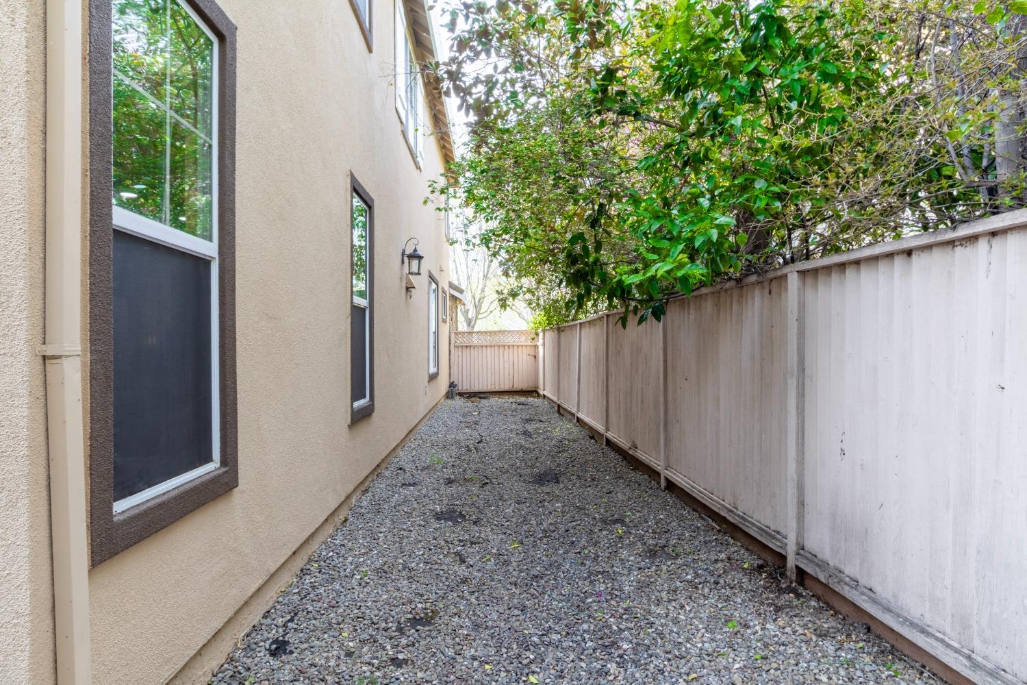 Detail Gallery Image 45 of 68 For 382 S Central Pkwy, Mountain House,  CA 95391 - 4 Beds | 4 Baths