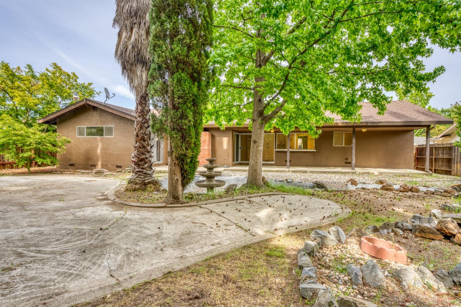 Rivercrest Drive, Sacramento, California image 26