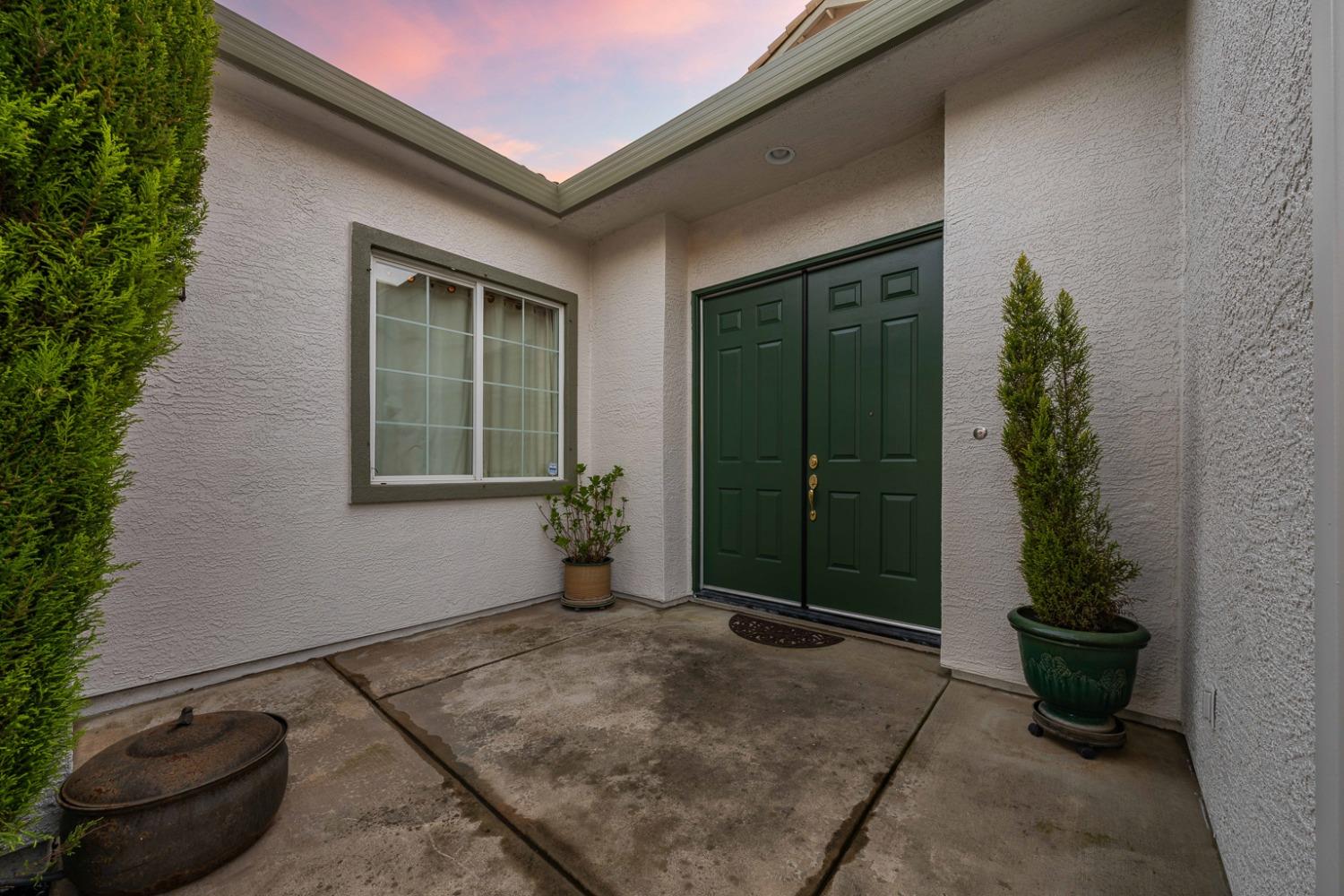 Detail Gallery Image 37 of 58 For 7788 Tigerwoods Dr, Sacramento,  CA 95829 - 5 Beds | 3/1 Baths