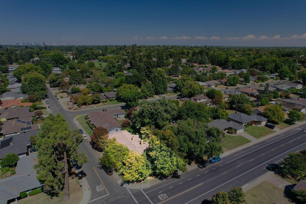 Detail Gallery Image 34 of 36 For 5741 Lonsdale Dr, Sacramento,  CA 95822 - – Beds | – Baths