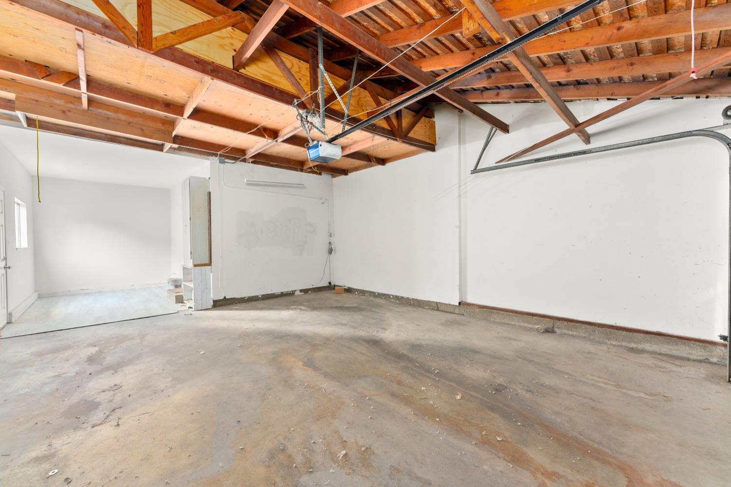 Rivercrest Drive, Sacramento, California image 28