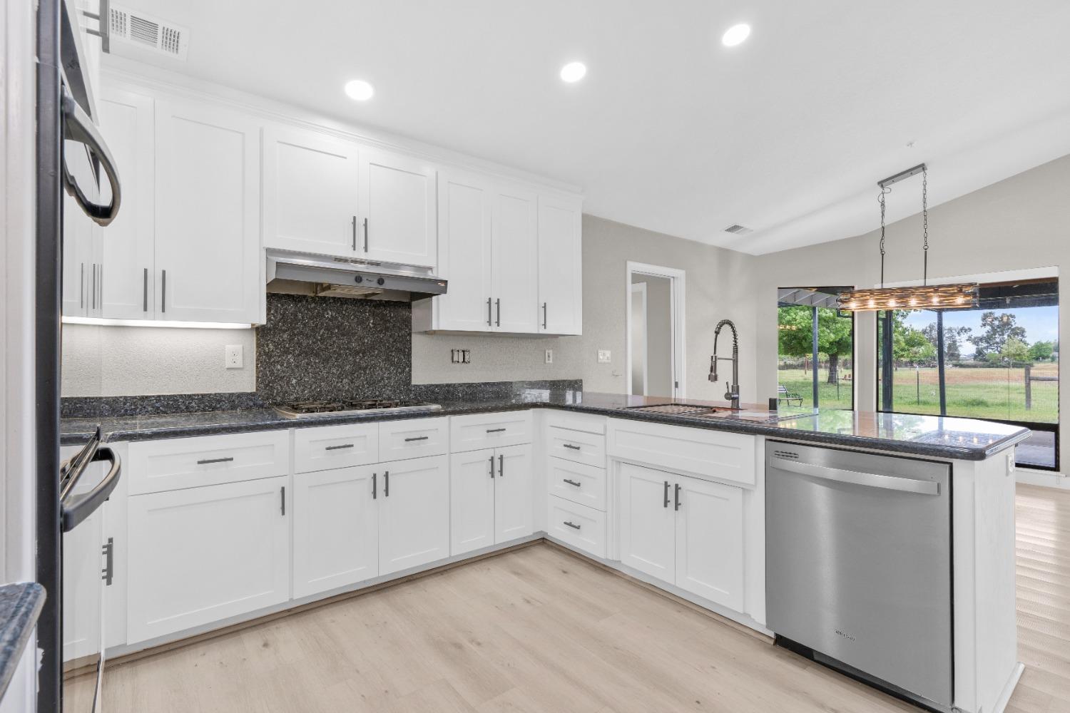 Detail Gallery Image 25 of 58 For 11709 Quiggle Rd, Herald,  CA 95638 - 5 Beds | 2/1 Baths
