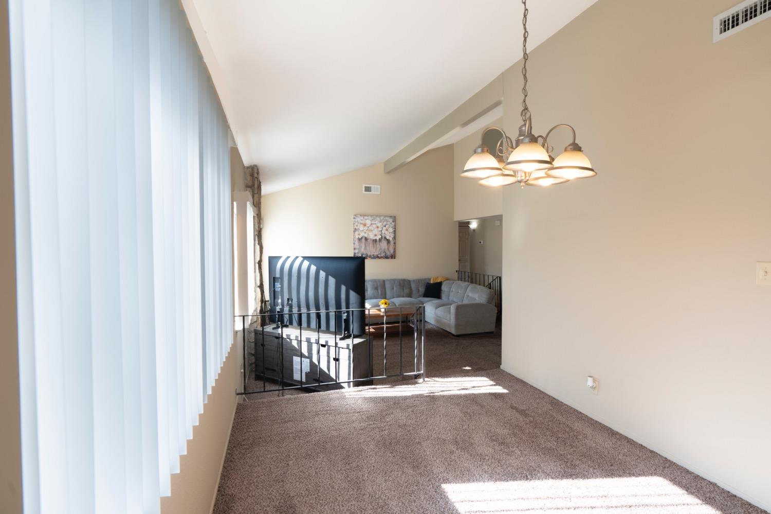 Monticello Drive, Stockton, California image 14