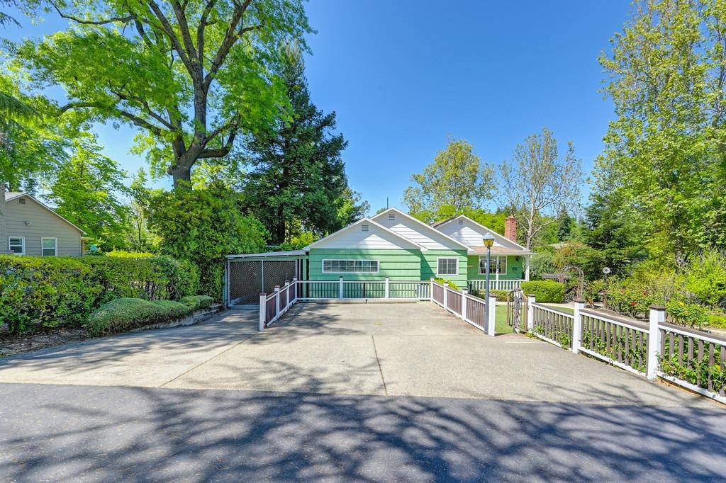 Heather Road, Fair Oaks, California image 6