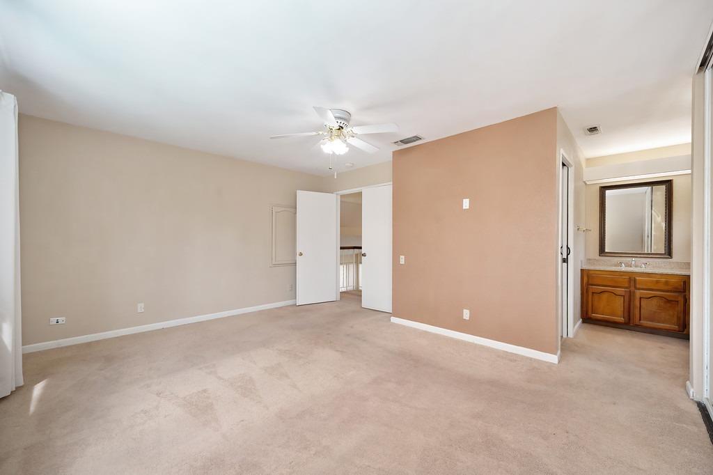 Utopia River Court, Rancho Cordova, California image 35