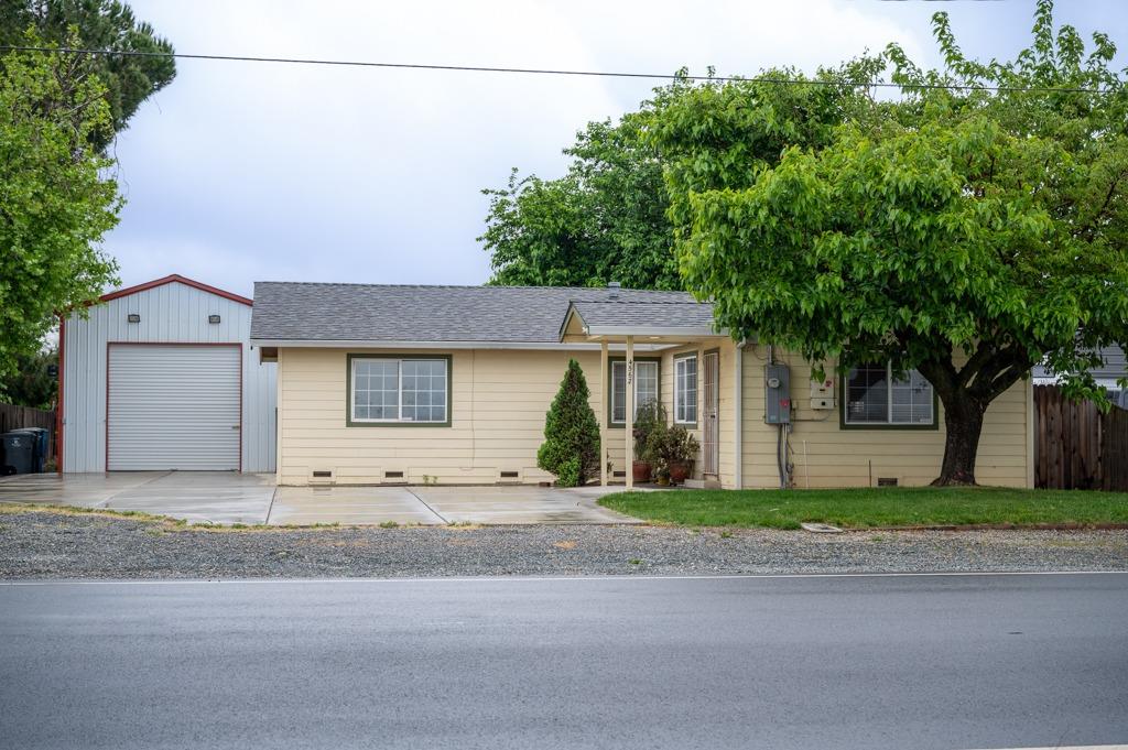 Arboga, Olivehurst, California image 3