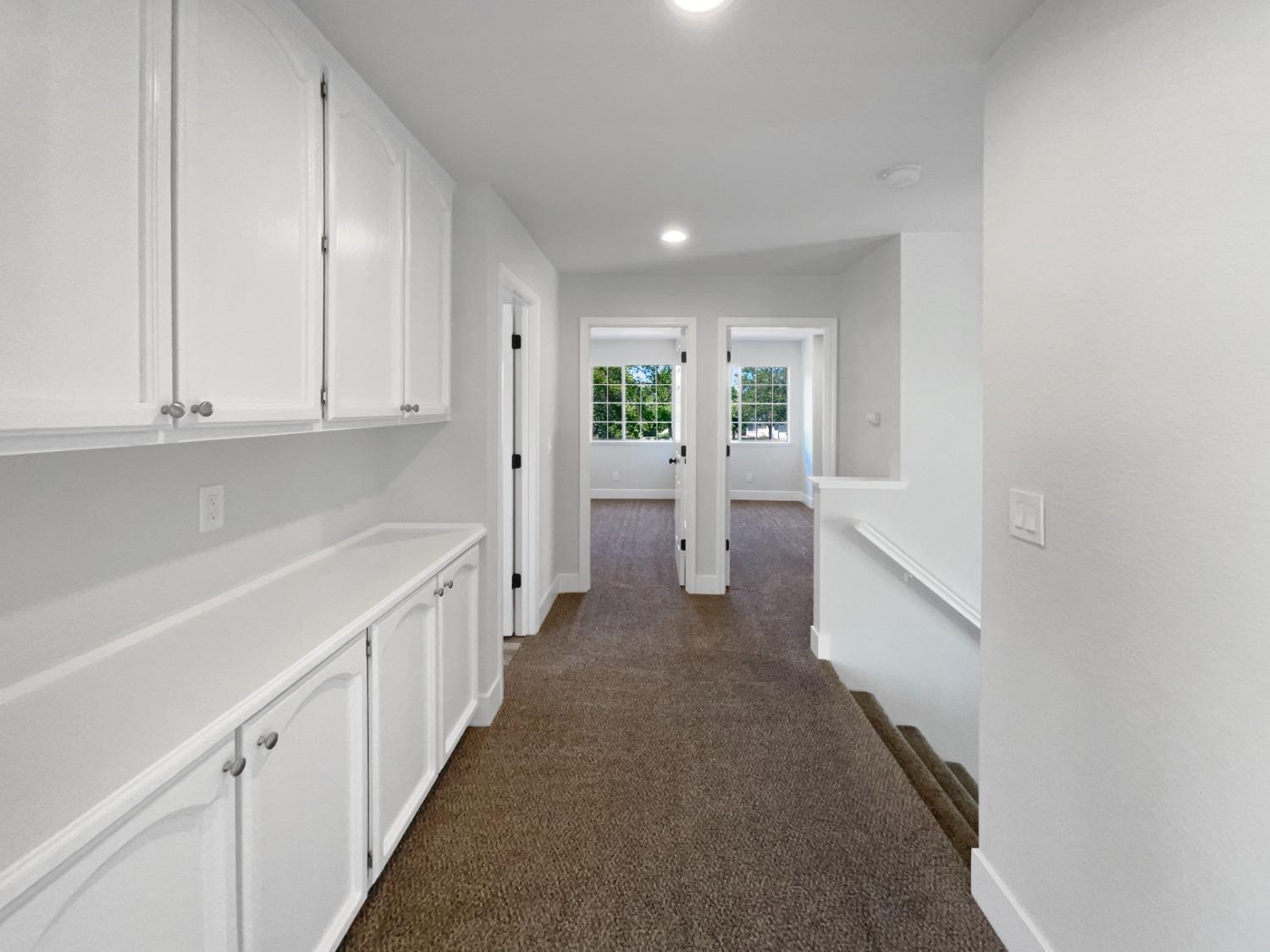 Flannery Way, Sacramento, California image 13