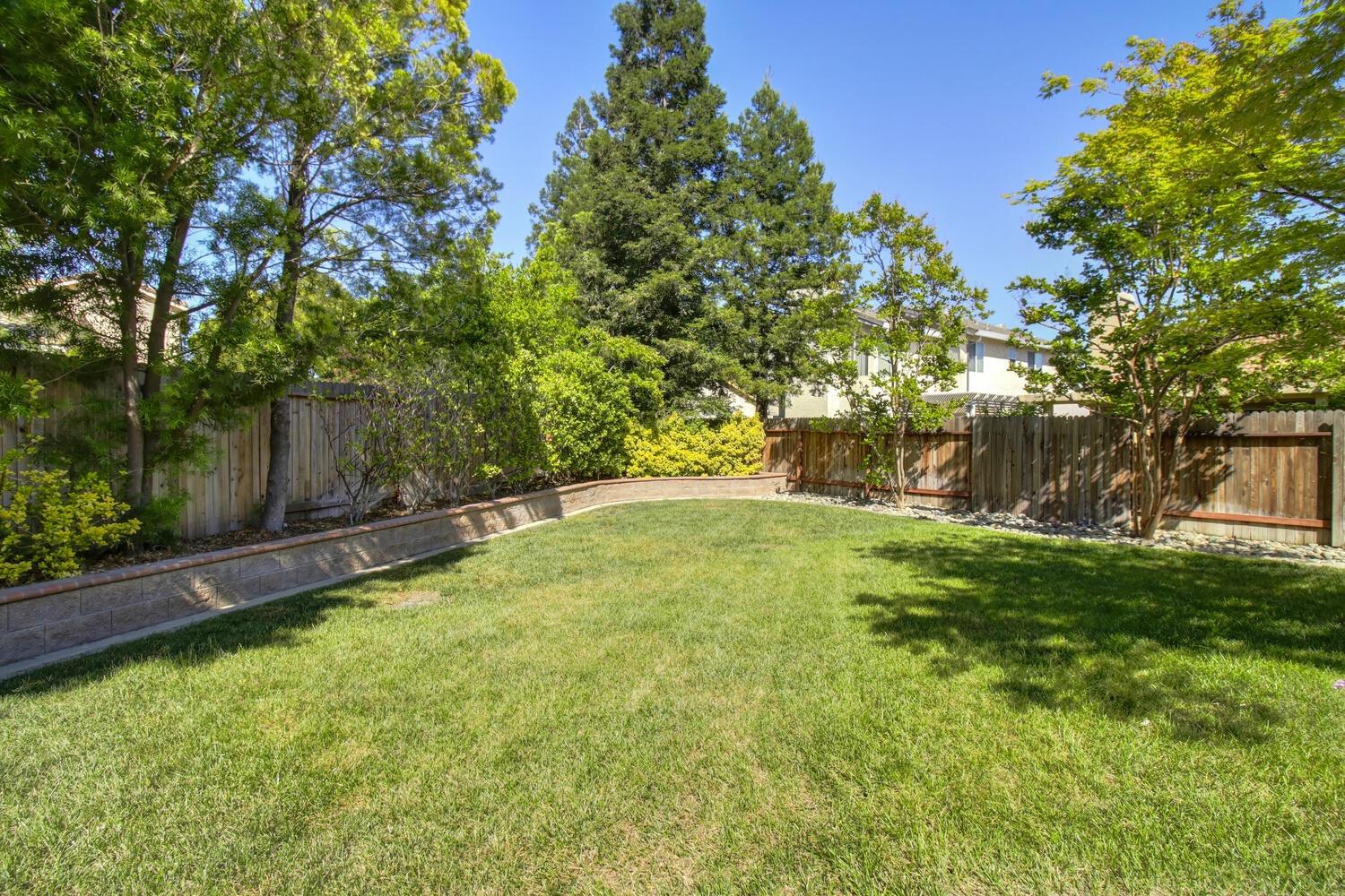 Bantam Way, Elk Grove, California image 47
