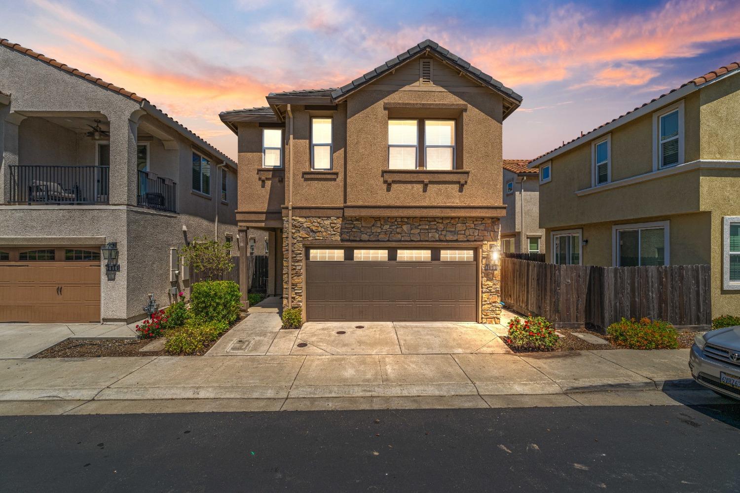 Detail Gallery Image 1 of 35 For 3651 Odessa Ln, Sacramento,  CA 95834 - 3 Beds | 2/1 Baths