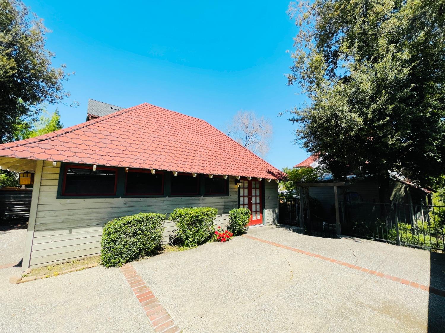 Ridge Street, Fair Oaks, California image 3
