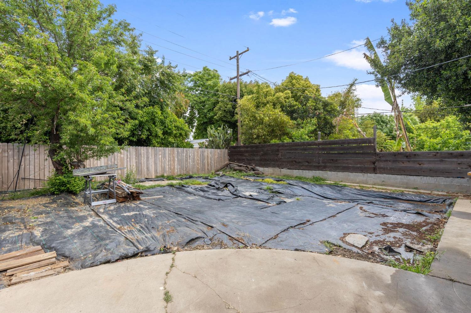Hobson Avenue, West Sacramento, California image 20