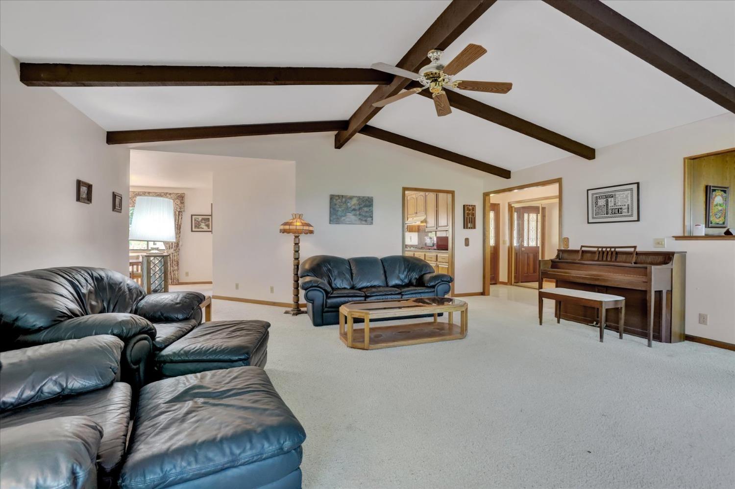 Detail Gallery Image 6 of 96 For 7791 Walsh Ln, –,  CA 95977 - 3 Beds | 2/1 Baths