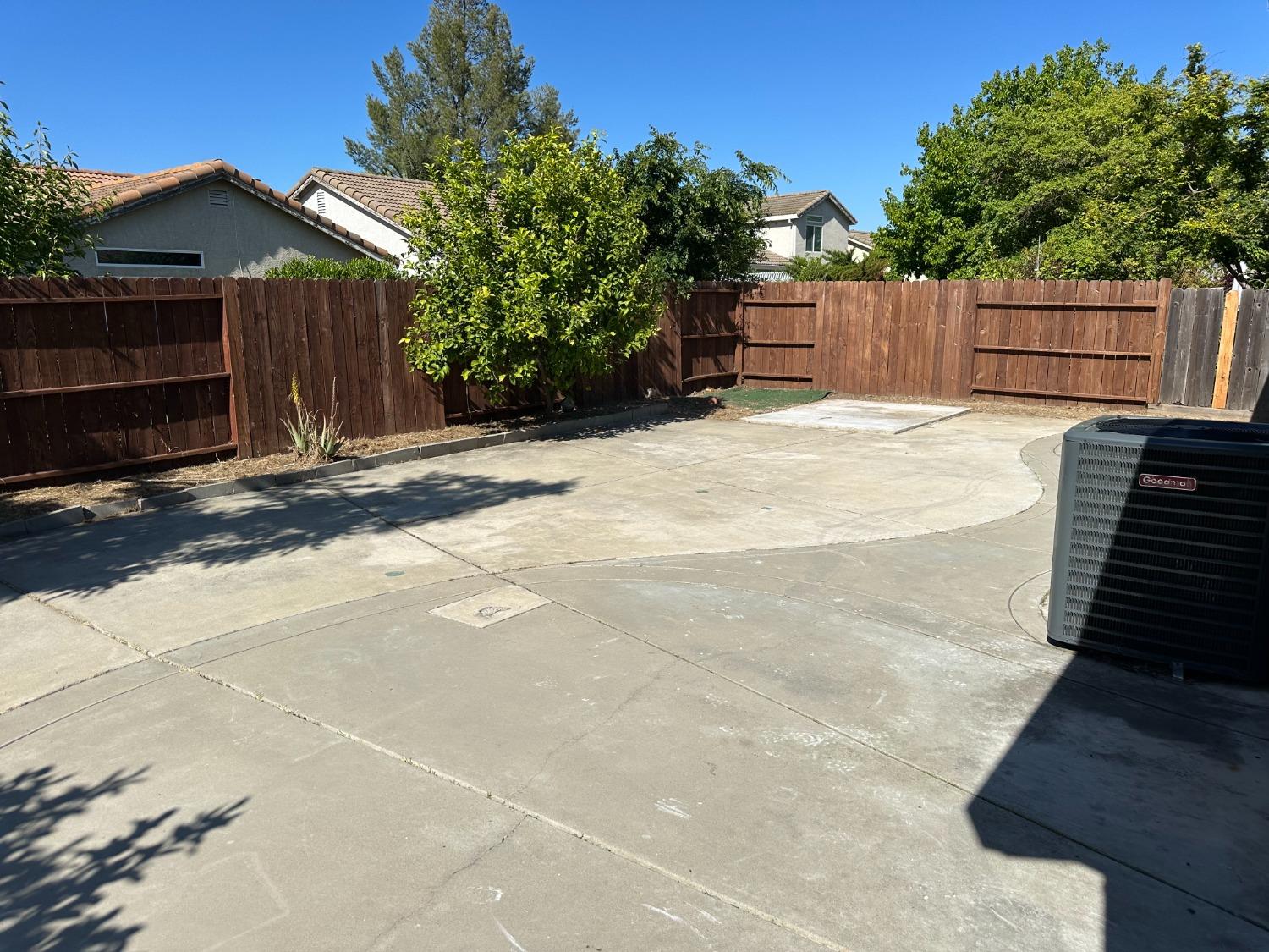Detail Gallery Image 25 of 28 For 9998 Tarzo Way, Elk Grove,  CA 95757 - 4 Beds | 2 Baths