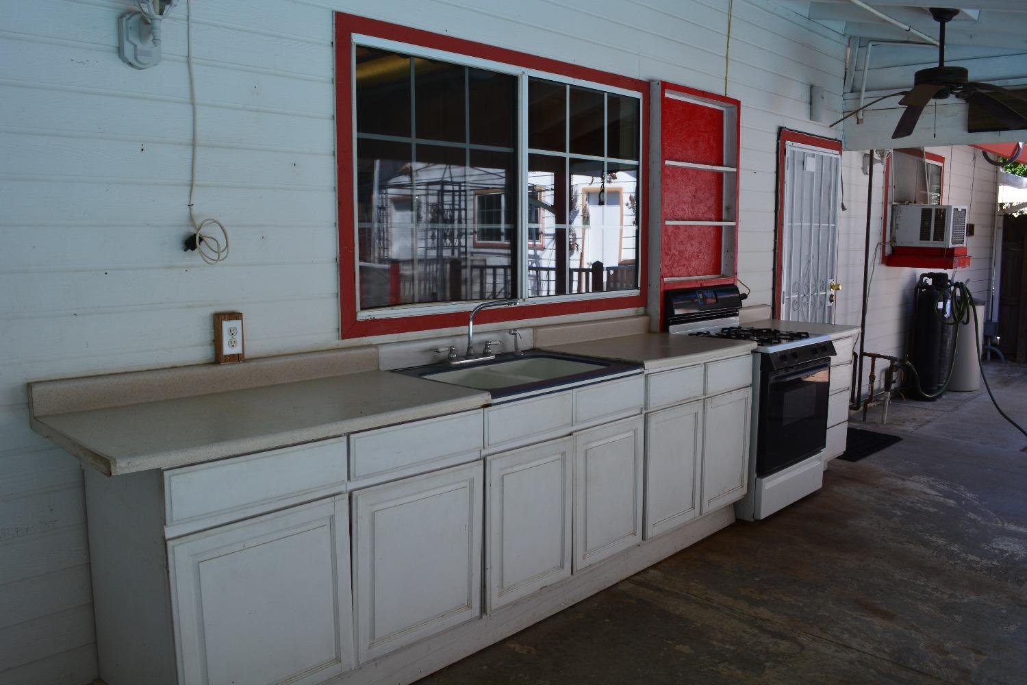 Detail Gallery Image 37 of 74 For 13521 Yosemite Blvd, Waterford,  CA 95386 - 3 Beds | 2 Baths