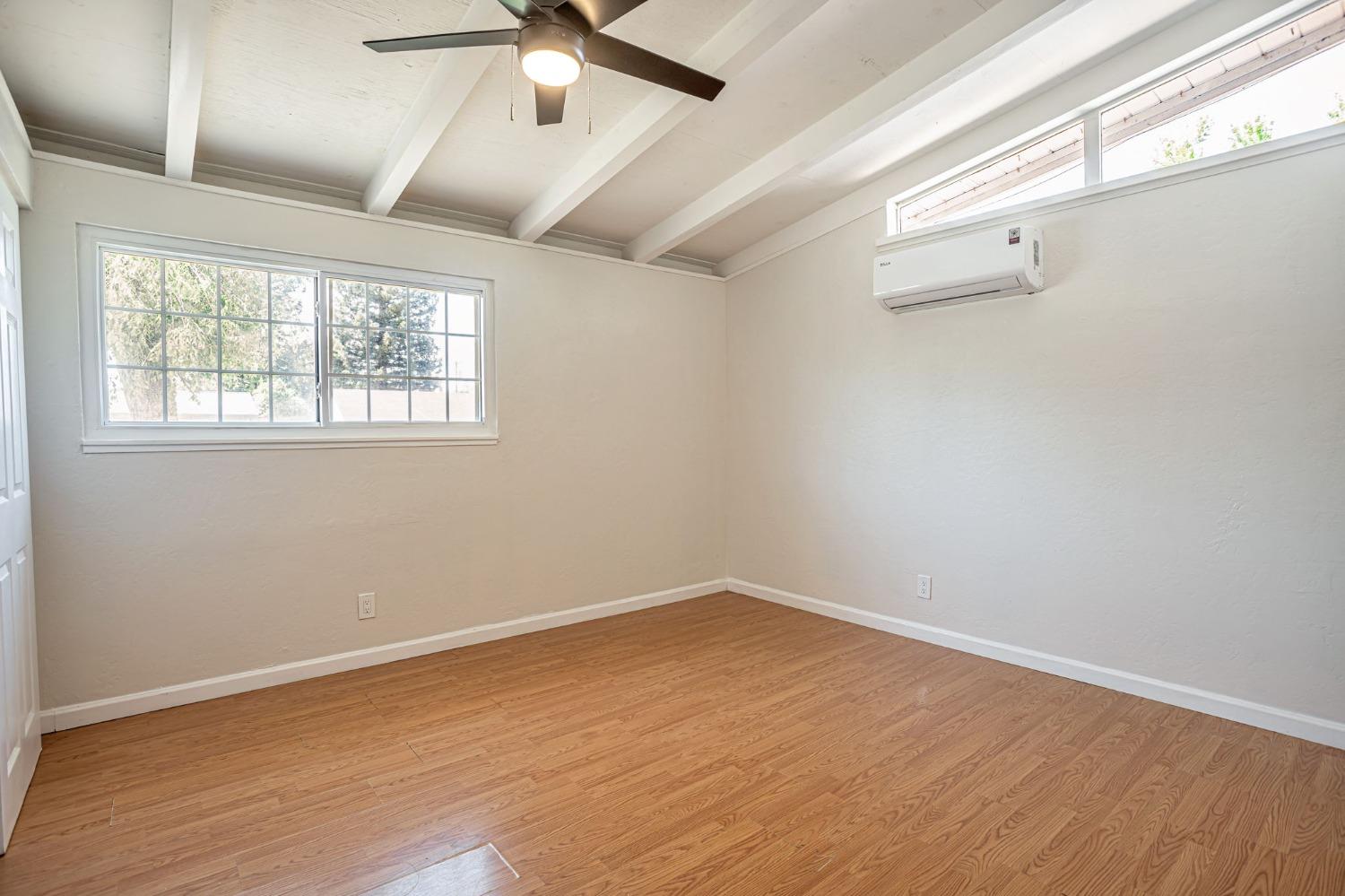 Terrace Drive, Sacramento, California image 23
