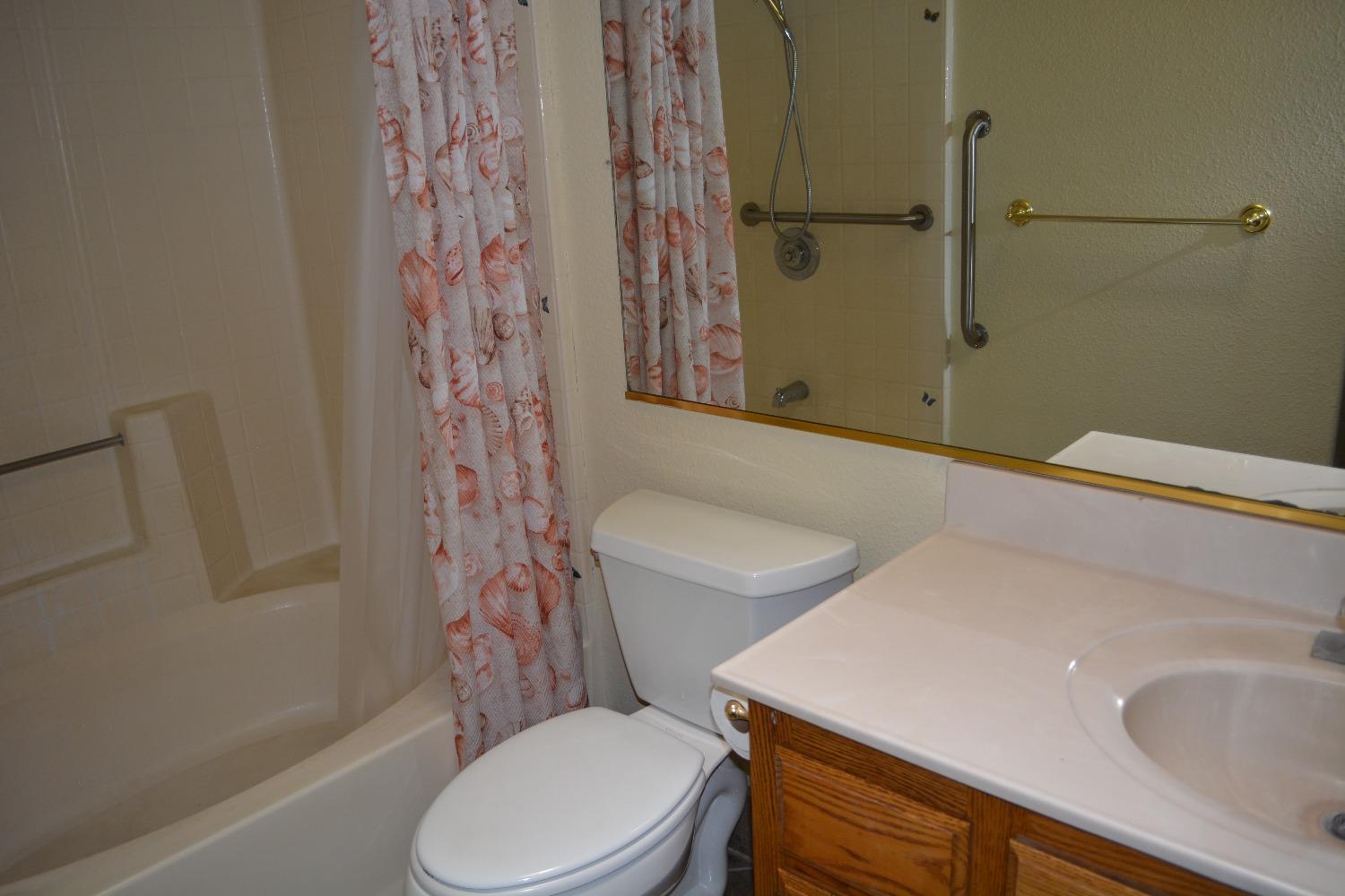 Detail Gallery Image 50 of 74 For 13521 Yosemite Blvd, Waterford,  CA 95386 - 3 Beds | 2 Baths