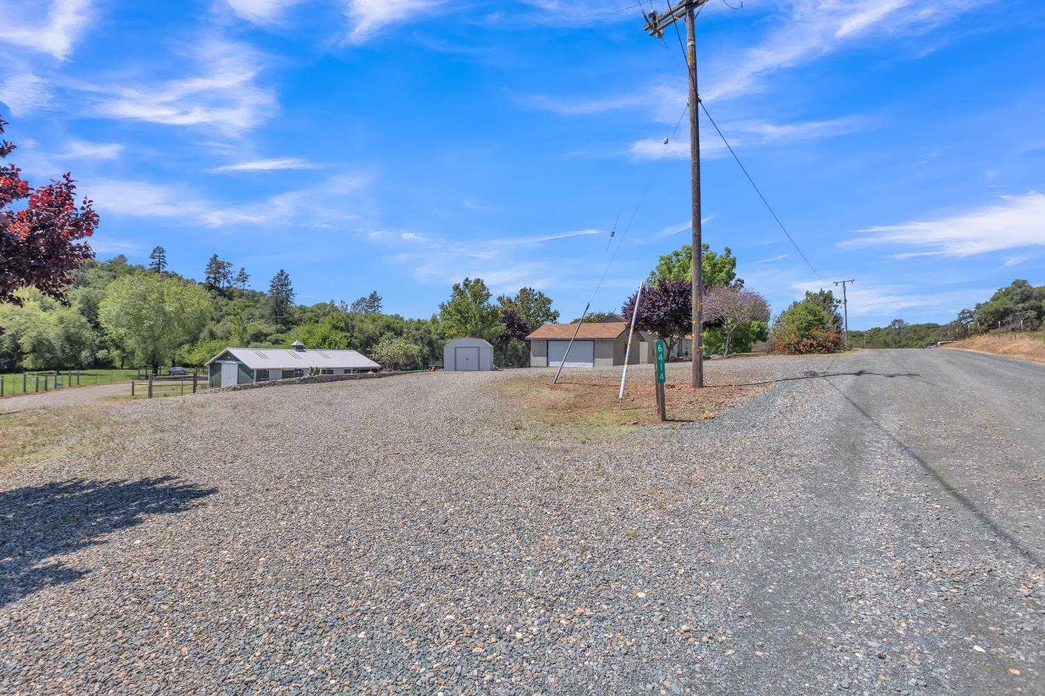 Big Oak Lane, Browns Valley, California image 36