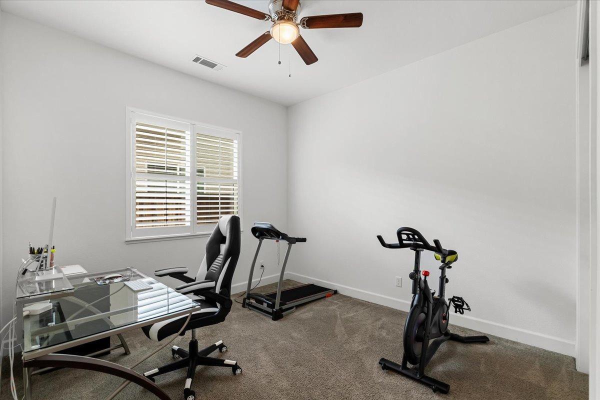 Ives Street, Modesto, California image 9