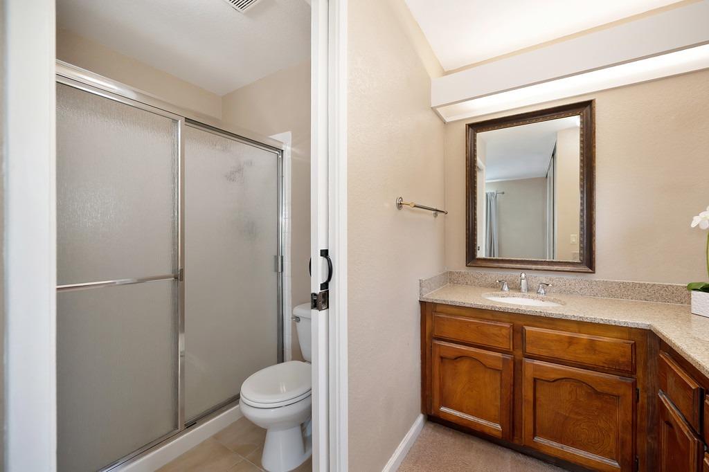 Utopia River Court, Rancho Cordova, California image 38