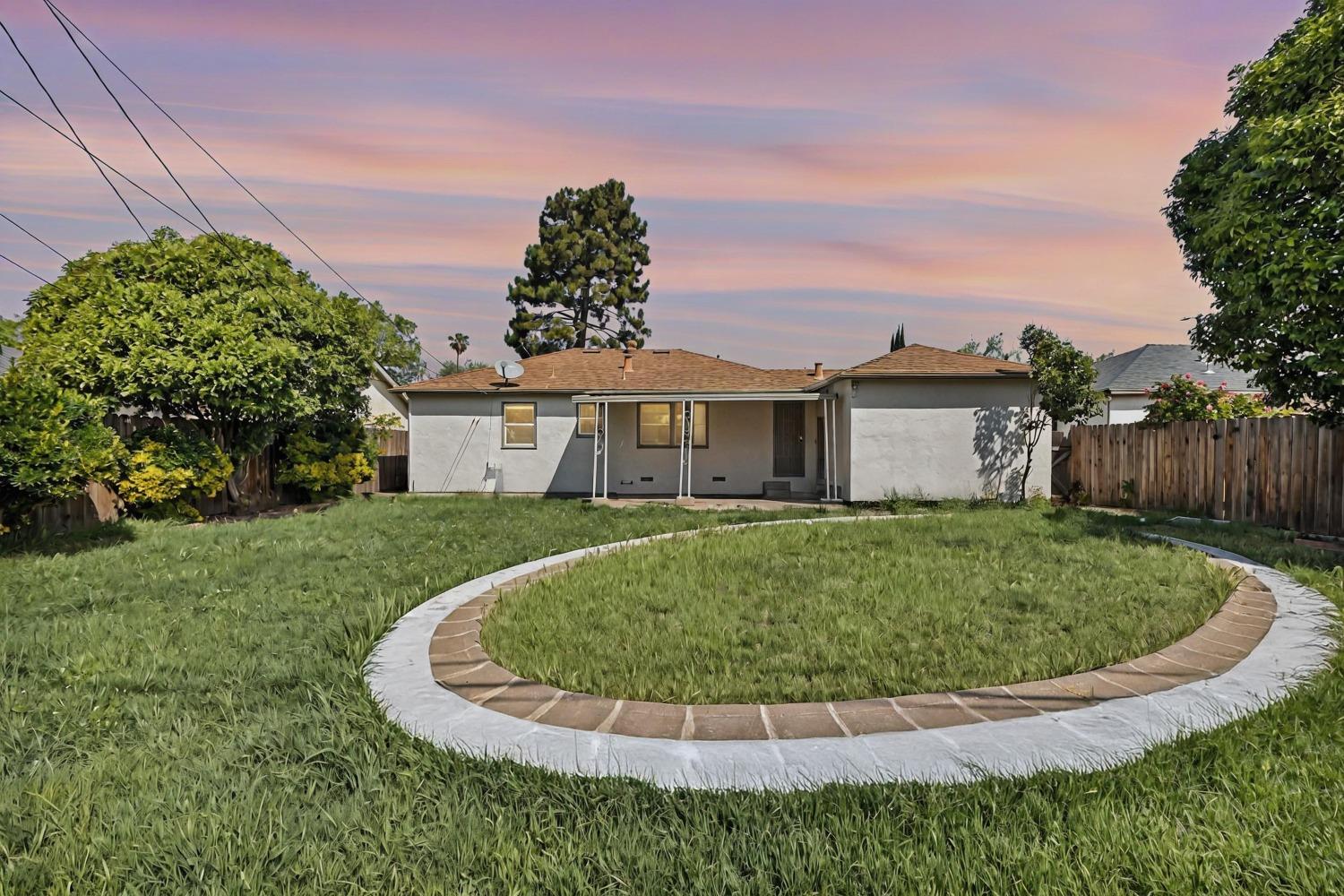 De Ovan Avenue, Stockton, California image 20