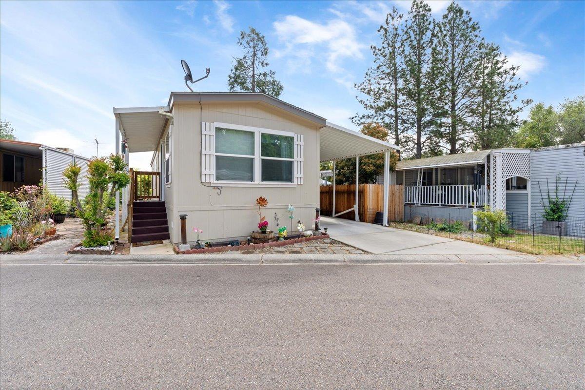 Detail Gallery Image 1 of 28 For 6245 Nob Hill Dr, Newcastle,  CA 95658 - 2 Beds | 2 Baths