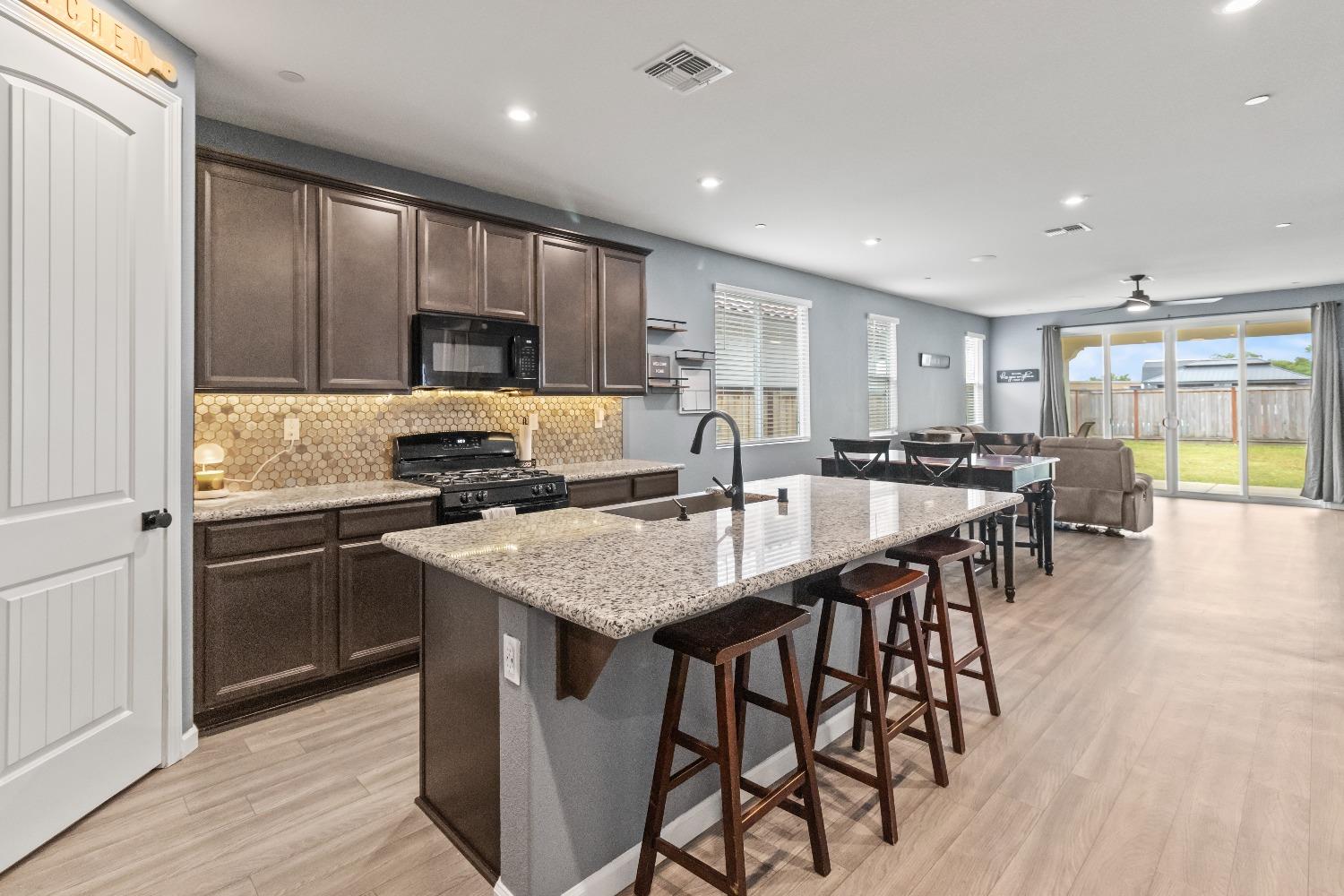 Kirkwood Court, Olivehurst, California image 7