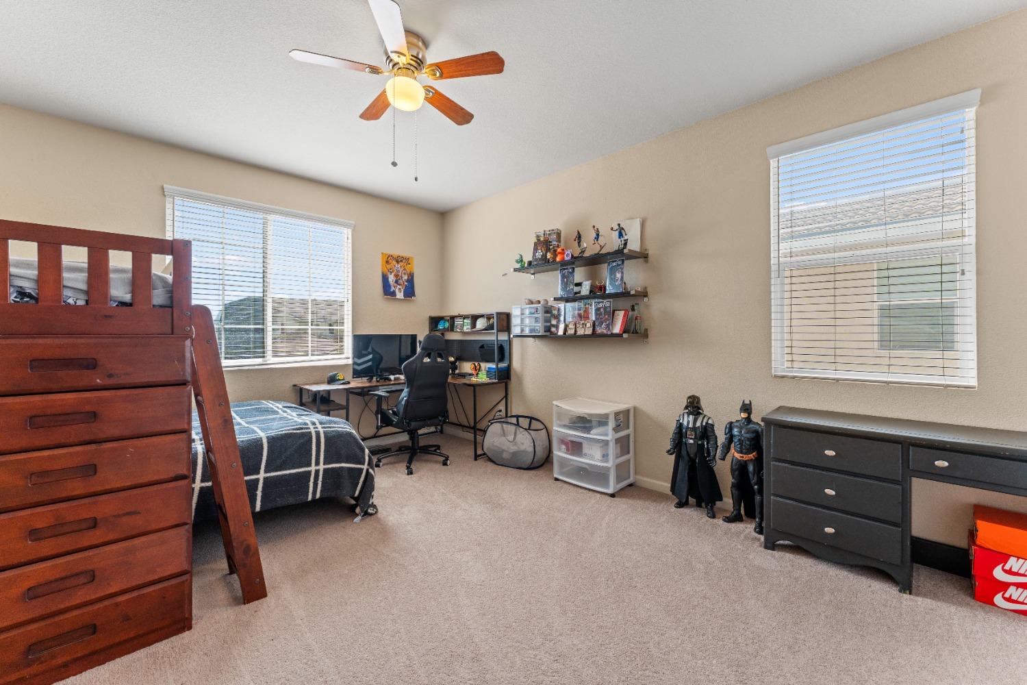 Detail Gallery Image 35 of 64 For 1968 Maverick Dr, Plumas Lake,  CA 95961 - 4 Beds | 3 Baths