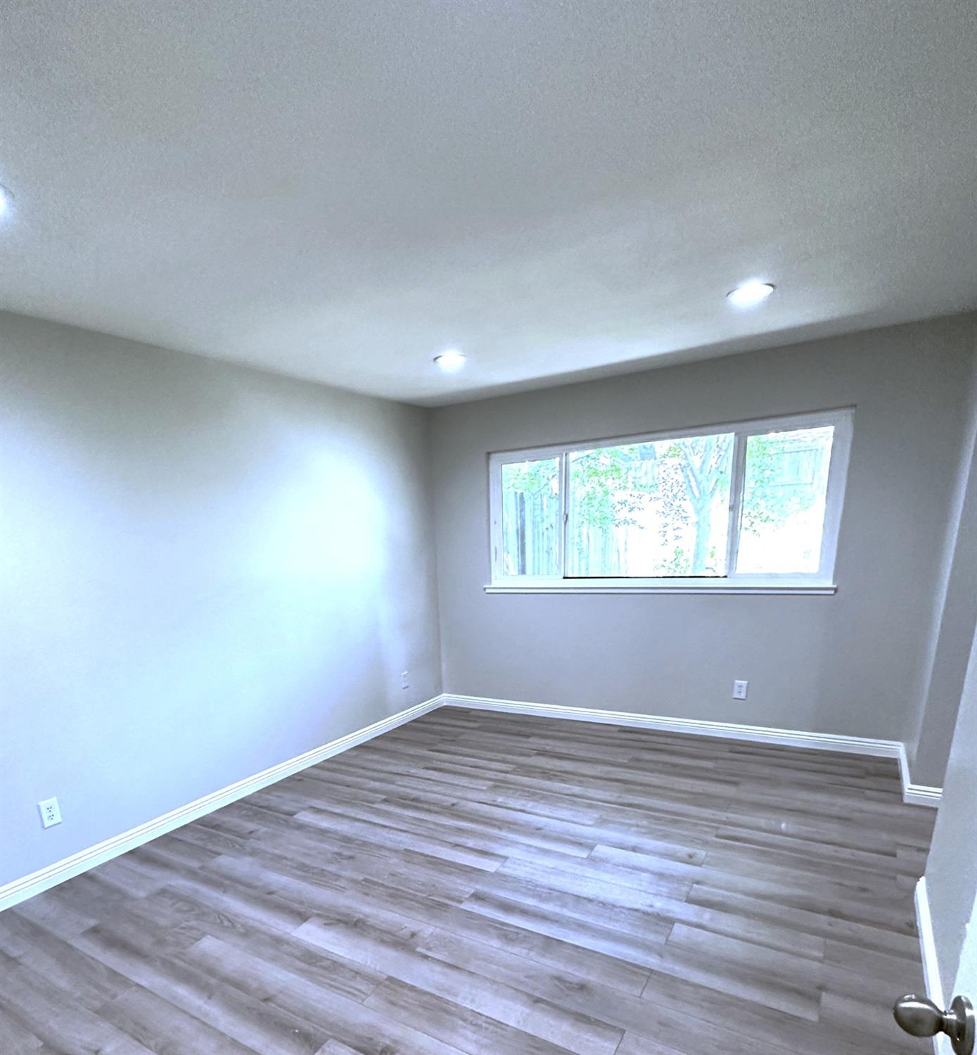 Trovita Way, Citrus Heights, California image 20