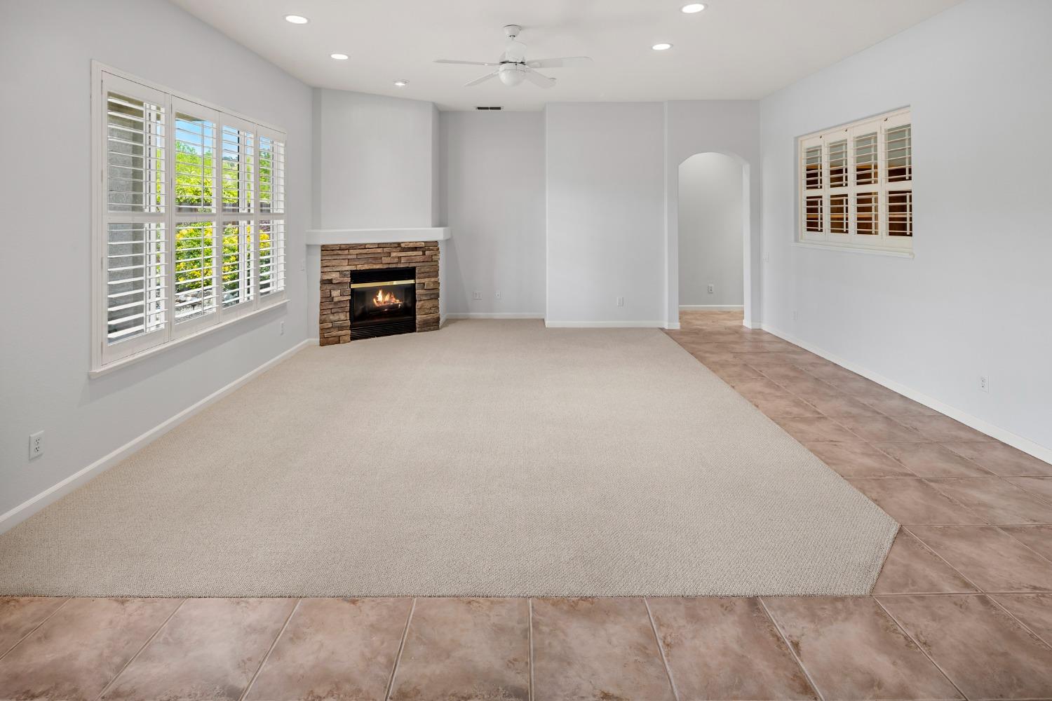 Pleasant Creek Drive, Rocklin, California image 8
