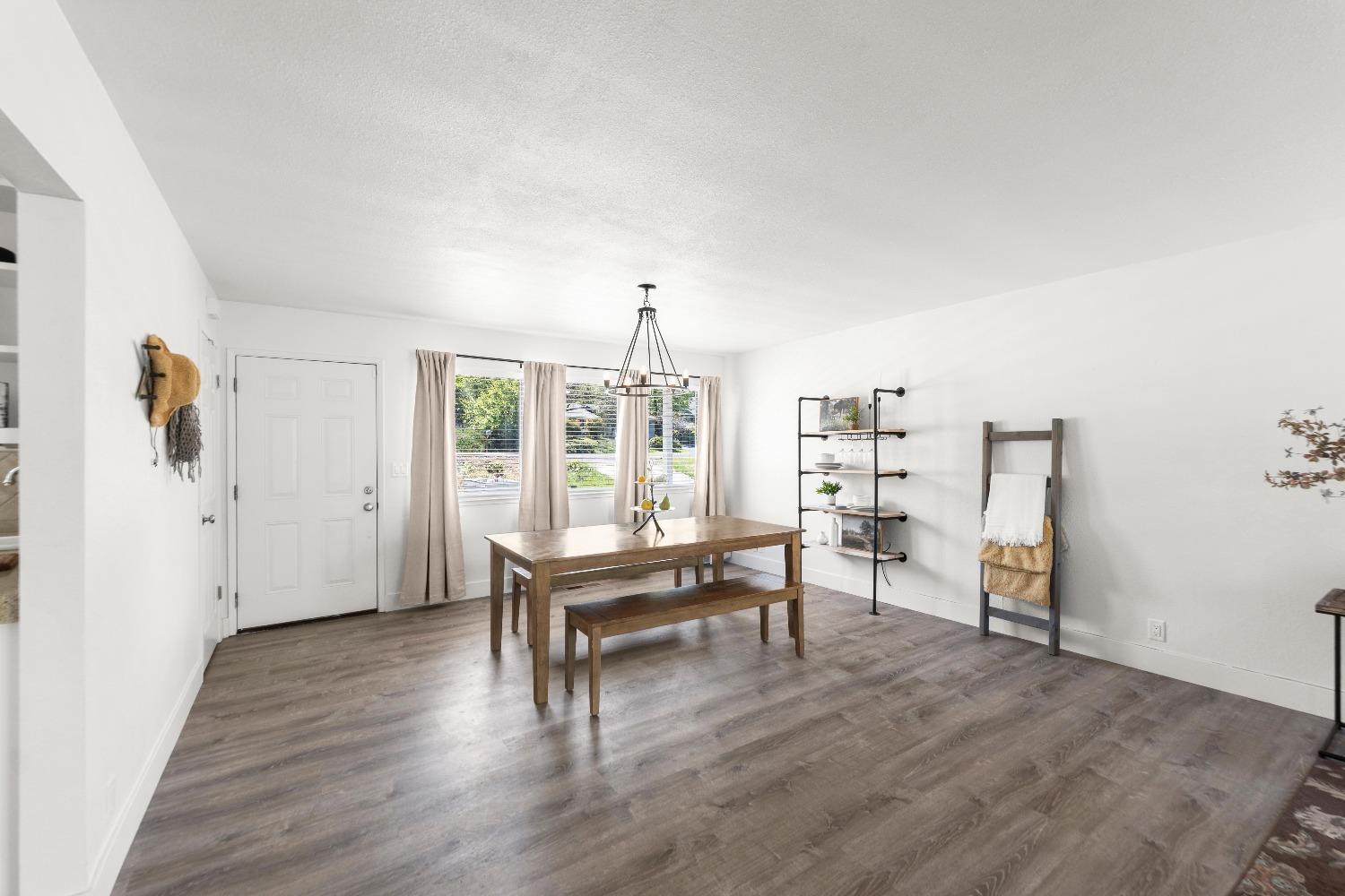 Torrey Pines Drive, Auburn, California image 10