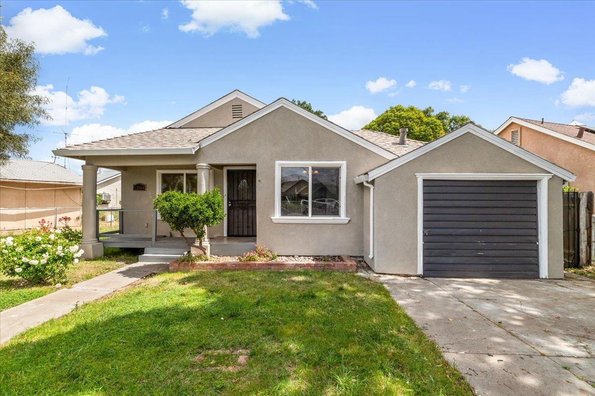 Sycamore Avenue, Stockton, California image 7